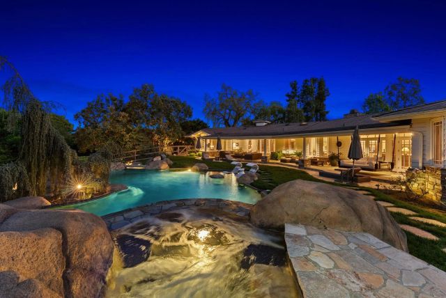 7030 Caminito De Conejos, Rancho Santa Fe, CA 92067
