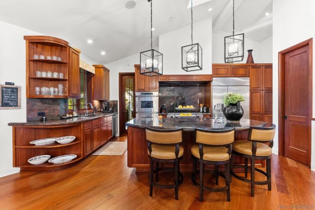 7030 Caminito De Conejos, Rancho Santa Fe, CA 92067