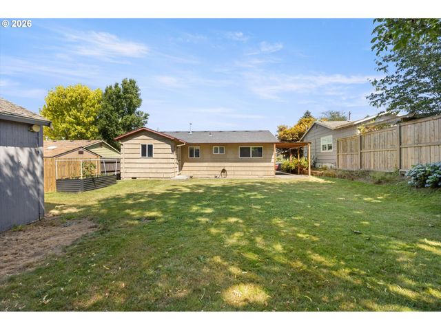 9235 N SEWARD Ave, Portland, OR 97217