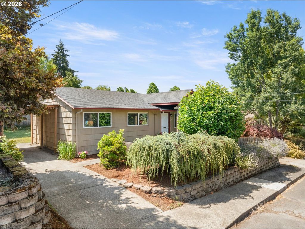 9235 N SEWARD Ave, Portland, OR 97217