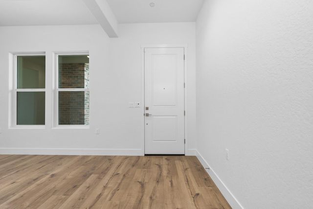4522 Iron Creek Court, Friant, CA 93626