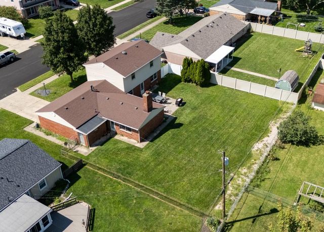 1145 Crestview Drive 1145 Crestview Drive, Troy, OH 45373