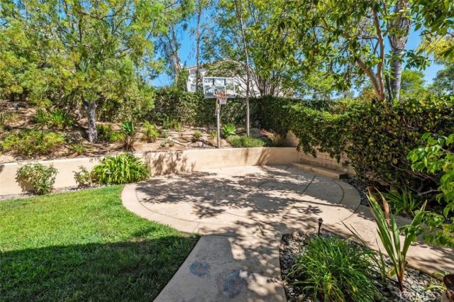 3168 Willow Haven Court, Thousand Oaks, CA 91362