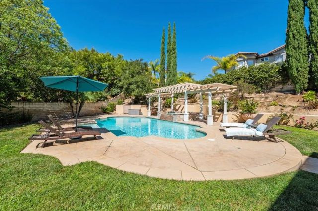 3168 Willow Haven Court, Thousand Oaks, CA 91362