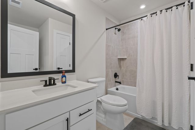 2206 Vera Way, Longs, SC 29568