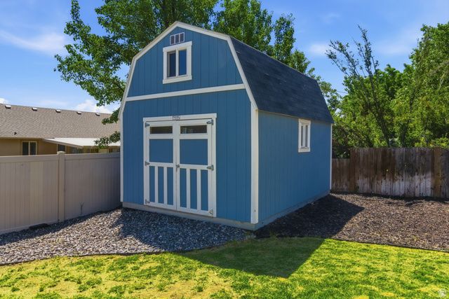 9179 S JUDD LN, West Jordan, UT 84088