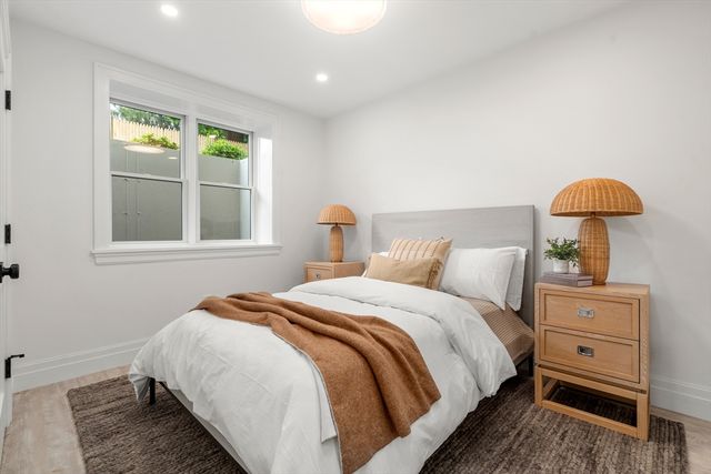 28 Parker Rd, Wellesley, MA 02482