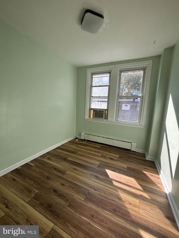 4332 ALDINE ST, Philadelphia, PA 19136