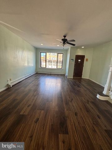 4332 ALDINE ST, Philadelphia, PA 19136