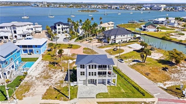 553 Estero BLVD, Fort Myers Beach, FL 33931