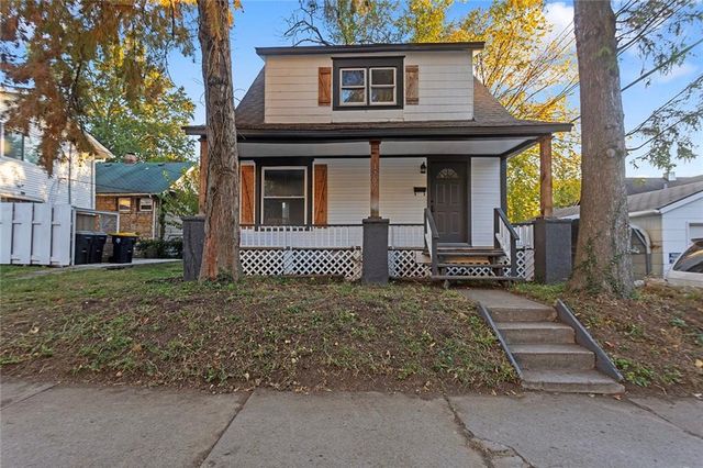 1707 W 44th Street, Kansas City, MO 64111