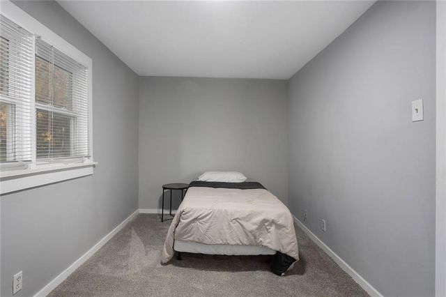 1707 W 44th Street, Kansas City, MO 64111