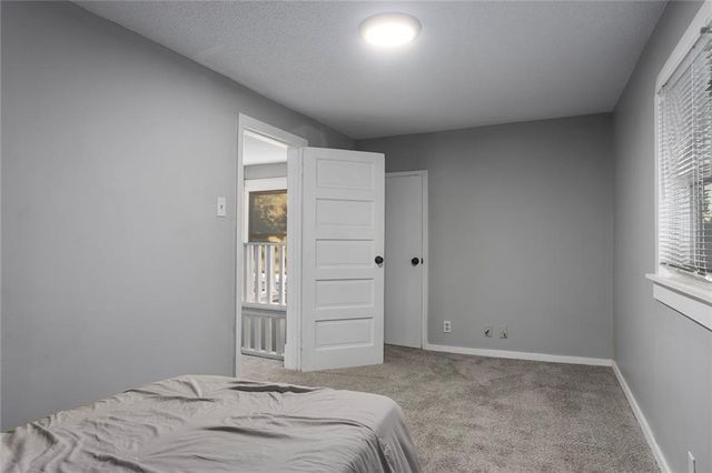 1707 W 44th Street, Kansas City, MO 64111