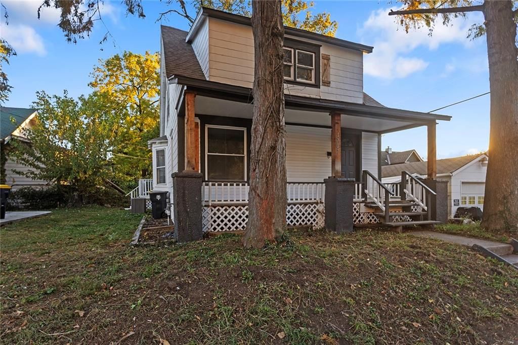 1707 W 44th Street, Kansas City, MO 64111