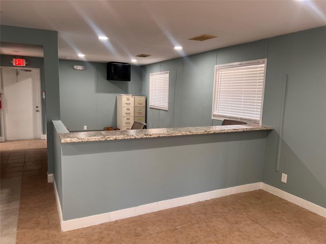 960 County Road 5021, Cleveland, TX 77327