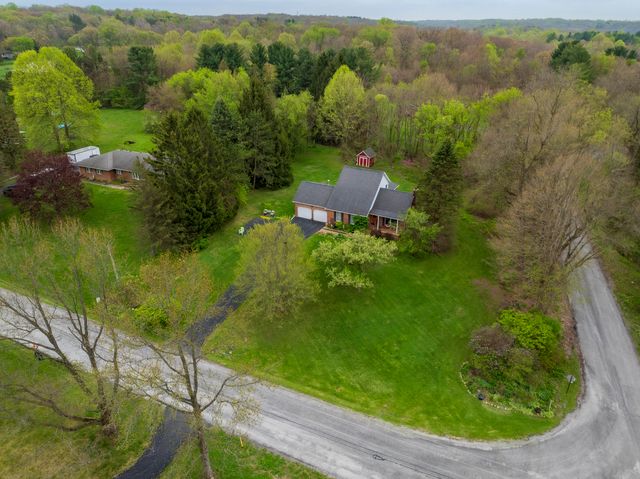 328 E Tratebas Road, Chesterton, IN 46304