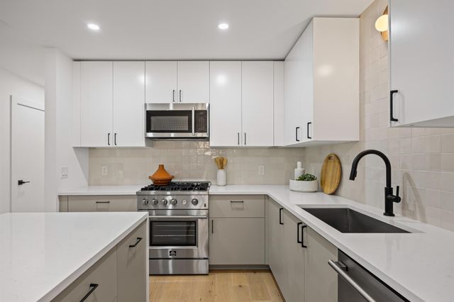 4609 Cliffstone CV, Austin, TX 78735