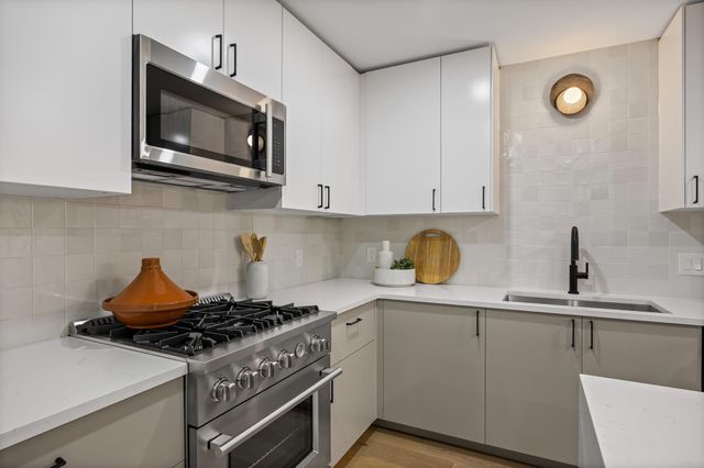 4609 Cliffstone CV, Austin, TX 78735