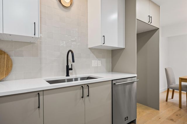 4609 Cliffstone CV, Austin, TX 78735