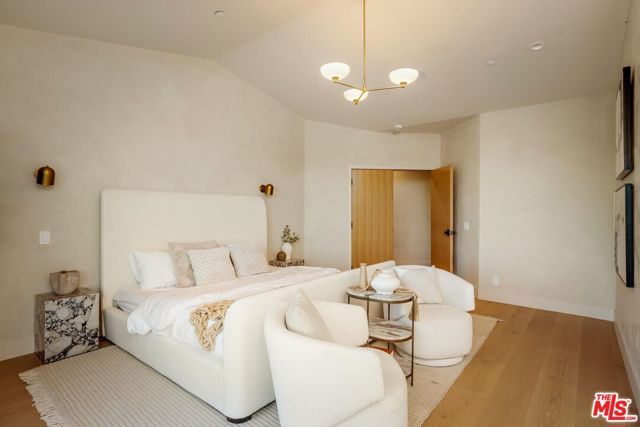 4016 San Remo Way, Tarzana (los Angeles), CA 91356
