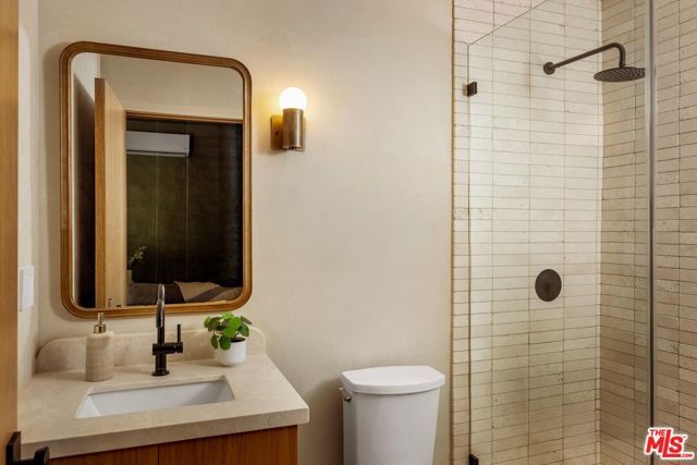 4016 San Remo Way, Tarzana (los Angeles), CA 91356
