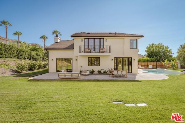 4016 San Remo Way, Tarzana (los Angeles), CA 91356