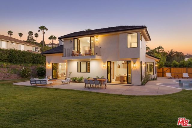 4016 San Remo Way, Tarzana (los Angeles), CA 91356