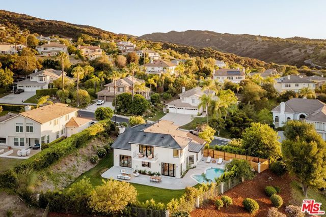 4016 San Remo Way, Tarzana (los Angeles), CA 91356