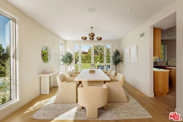 4016 San Remo Way, Tarzana (los Angeles), CA 91356