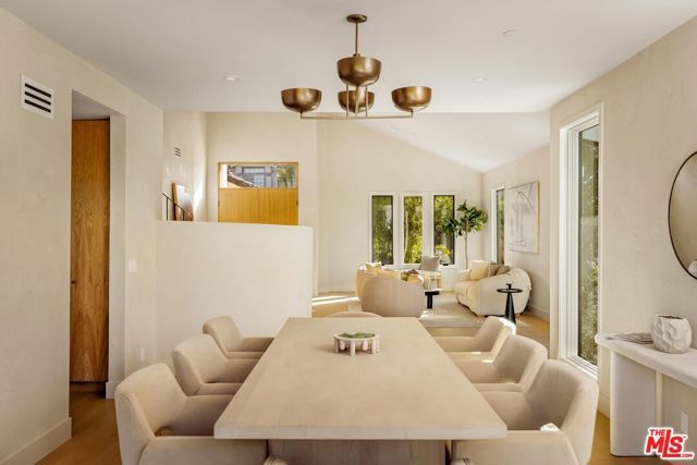 4016 San Remo Way, Tarzana (los Angeles), CA 91356