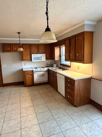 1320 Horseshoe Rd., Mullins, SC 29574