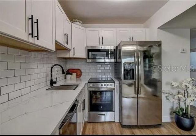 2500 HARN BLVD F22, Clearwater, FL 33764