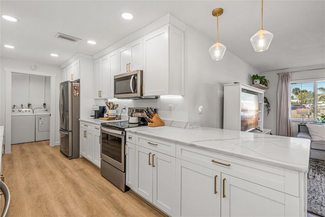 1425 EMBASSY DRIVE, Clearwater, FL 33764