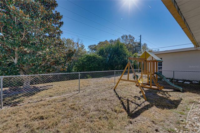 1425 EMBASSY DRIVE, Clearwater, FL 33764