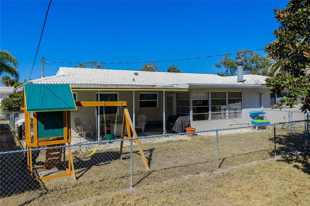 1425 EMBASSY DRIVE, Clearwater, FL 33764