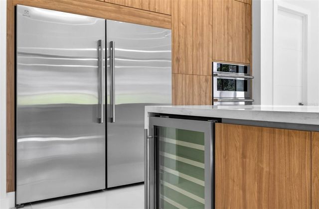 4426 W EUCLID AVENUE, Tampa, FL 33629