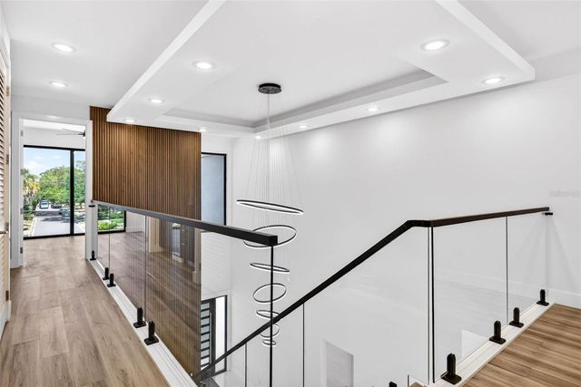 4426 W EUCLID AVENUE, Tampa, FL 33629