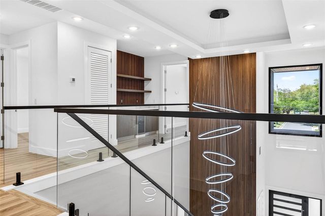 4426 W EUCLID AVENUE, Tampa, FL 33629