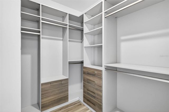 4426 W EUCLID AVENUE, Tampa, FL 33629