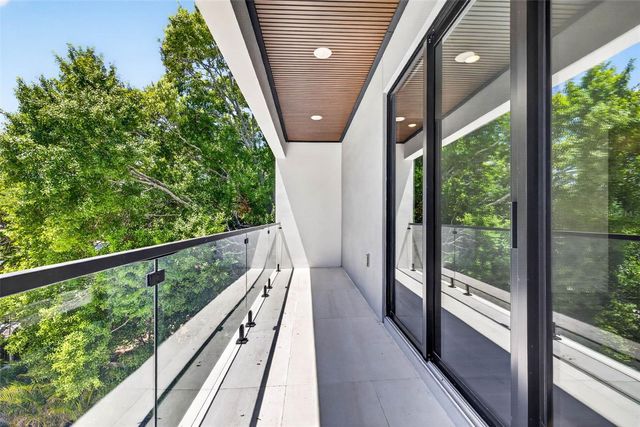 4426 W EUCLID AVENUE, Tampa, FL 33629