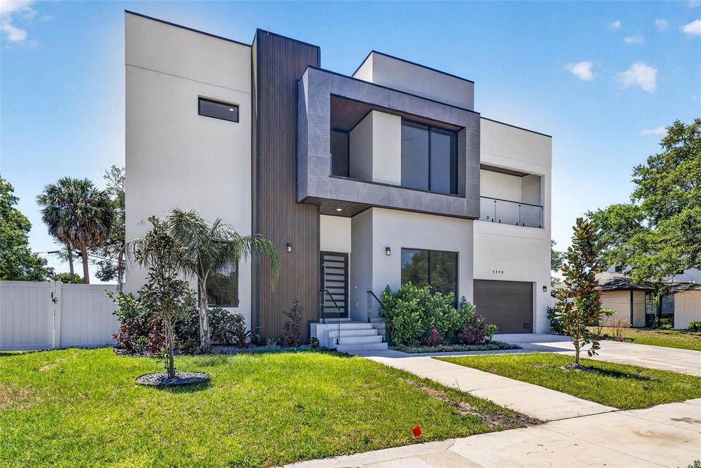 4426 W EUCLID AVENUE, Tampa, FL 33629