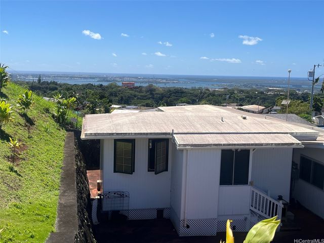 2319 Ahaiki Street C, Pearl City, HI 96782