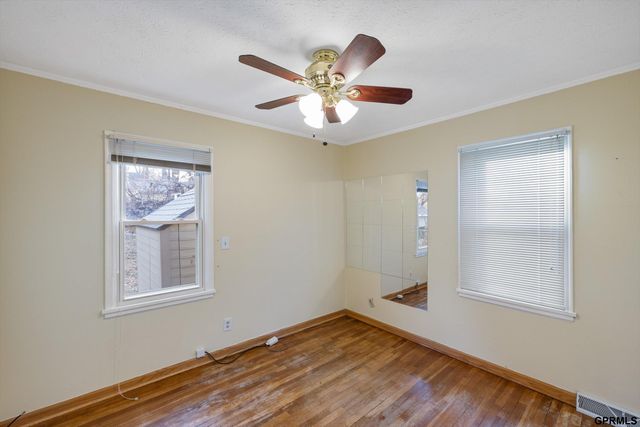 1507 S 50 Street, Omaha, NE 68106