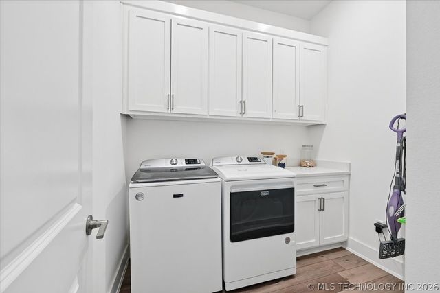6016 E 126 Place S, Bixby, OK 74008