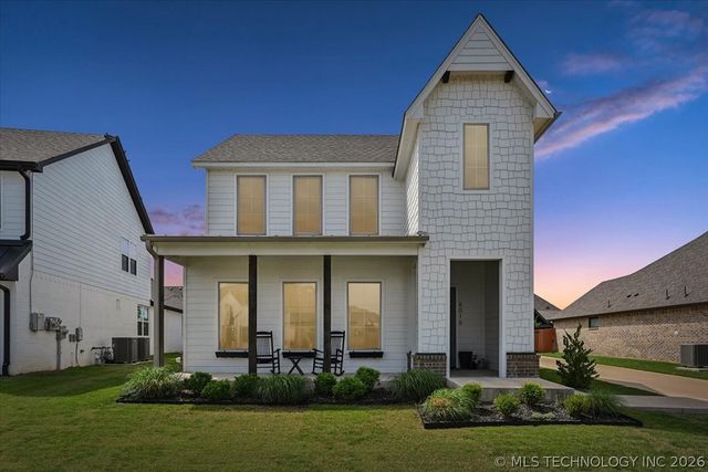 6016 E 126 Place S, Bixby, OK 74008