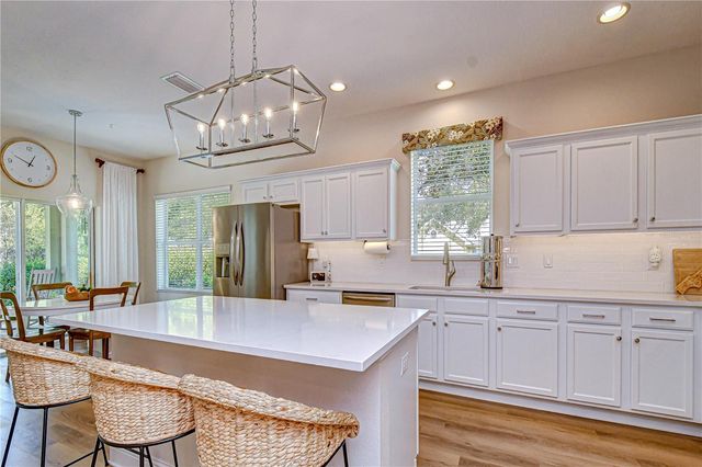 15827 STARLING WATER DRIVE, Lithia, FL 33547