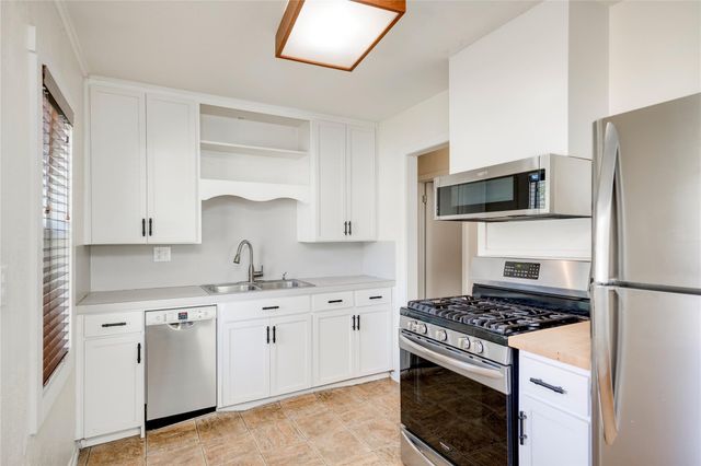 4804 Tanney ST, Austin, TX 78721