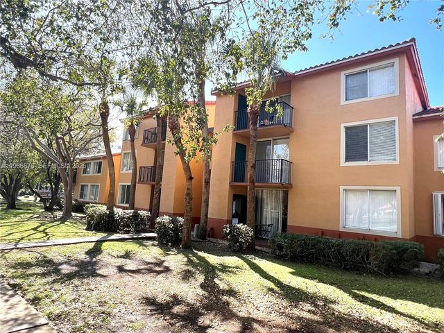 10741 Cleary Blvd 204, Plantation, FL 33324