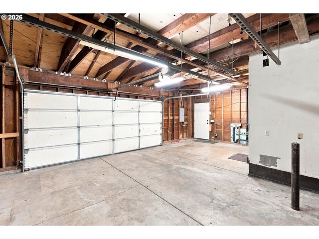 226 Se 157TH Ave, Portland, OR 97233