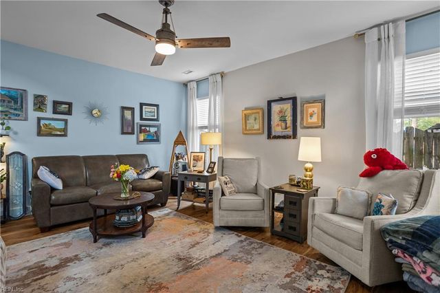 3061 Beaden DR, Virginia Beach, VA 23456